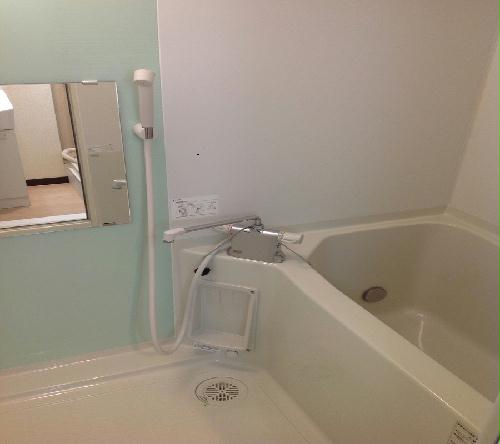 バス・シャワールーム　サーモスタッド・追い炊き機能付き♪