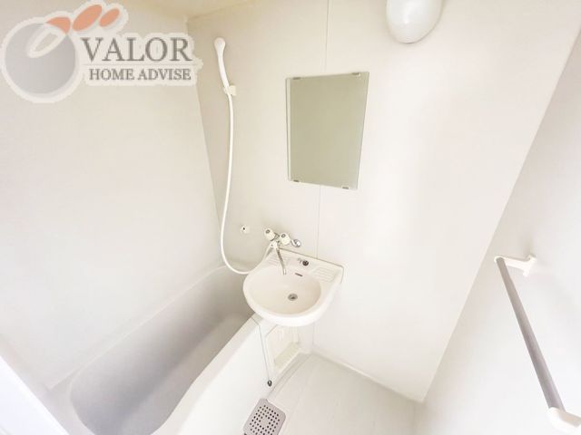 バス・シャワールーム　バス