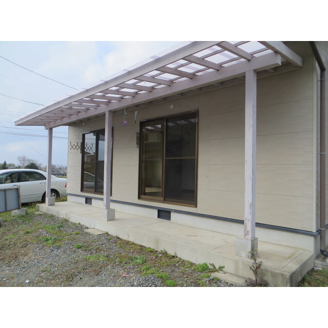 庭　※入居中のため、前回募集時の写真です。