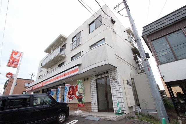 建物外観　☆地下鉄東西線「南郷18丁目」駅まで徒歩8分！