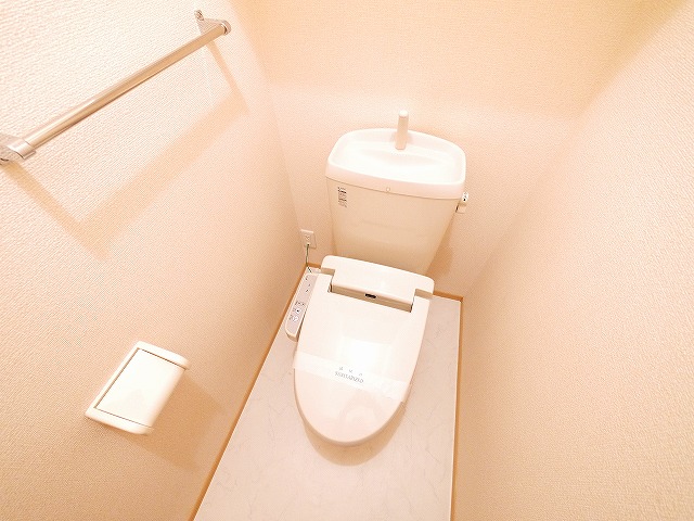 トイレ　シンプルで使いやすいトイレです