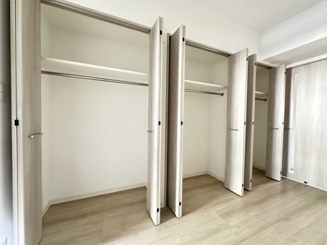 収納　同型モデル