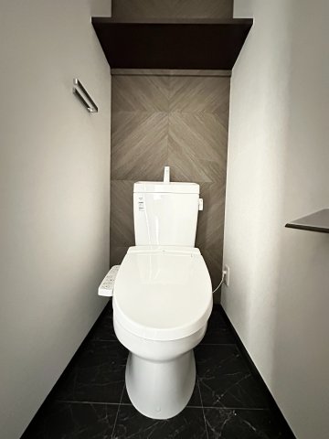 トイレ　同型モデル