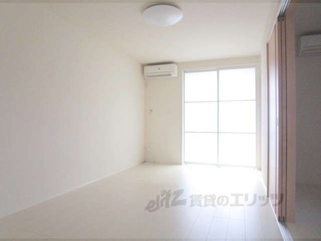 居室・リビング　居室