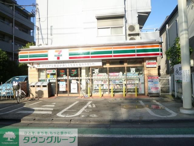コンビニ　セブンイレブン 世田谷成城８丁（コンビニ）まで331m