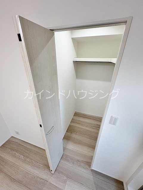 収納　ウォークインクローゼット