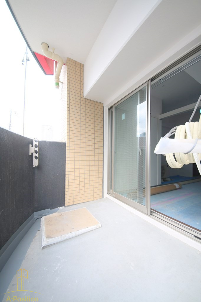 バルコニー　セレニテ福島アリア