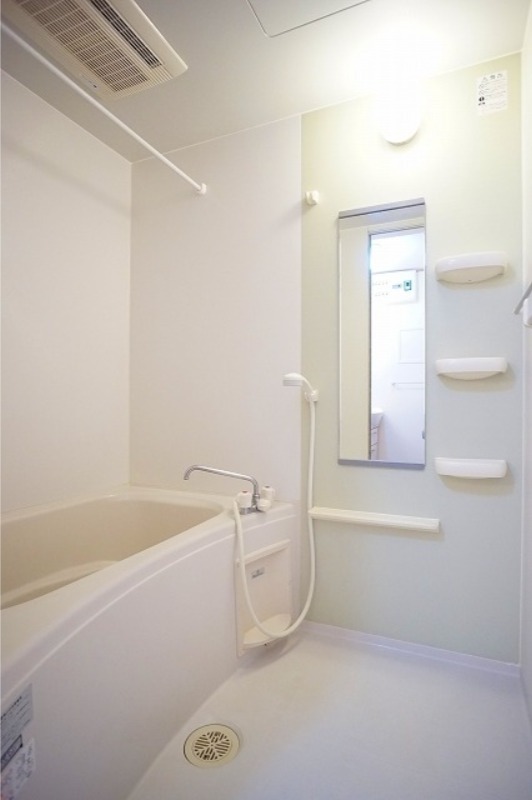 バス・シャワールーム　図面と現状に相違がある場合には現状を優先