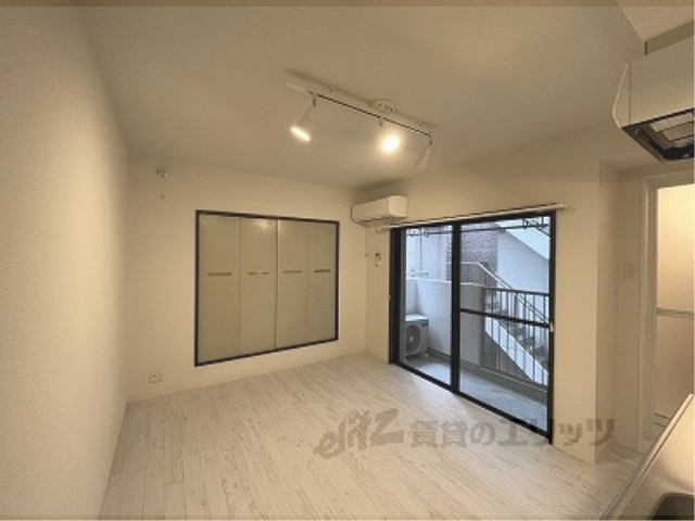 居室・リビング　洋室