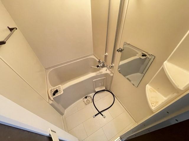 バス・シャワールーム　浴室