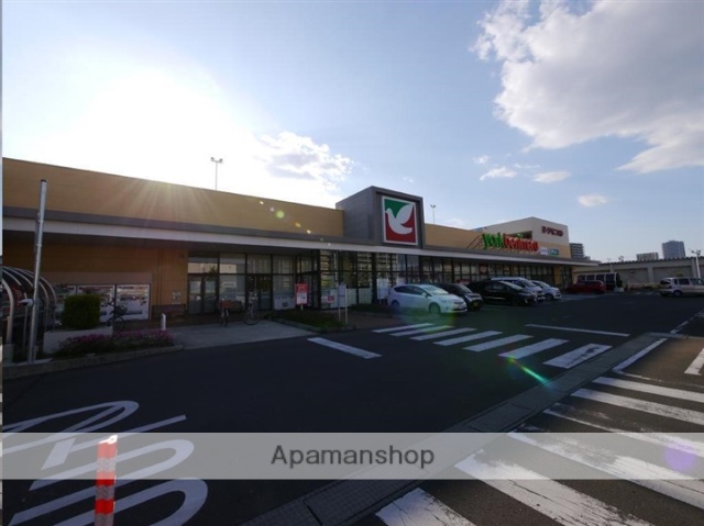 スーパー　ヨークベニマル太子堂店（スーパー）まで399m