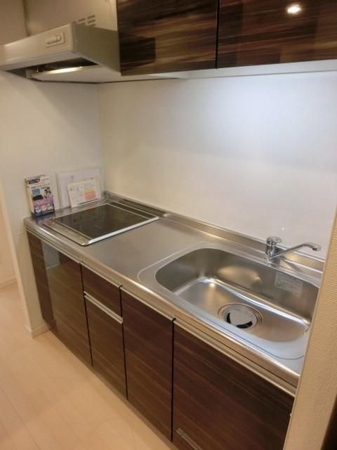 キッチン　2口システムキッチンです。