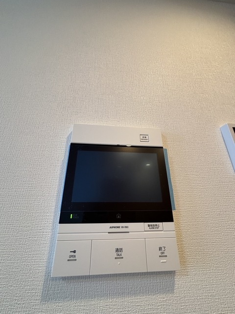 セキュリティ　＊同タイプ間取り８０４号室の写真です。