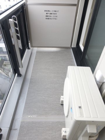 バルコニー　バルコニー