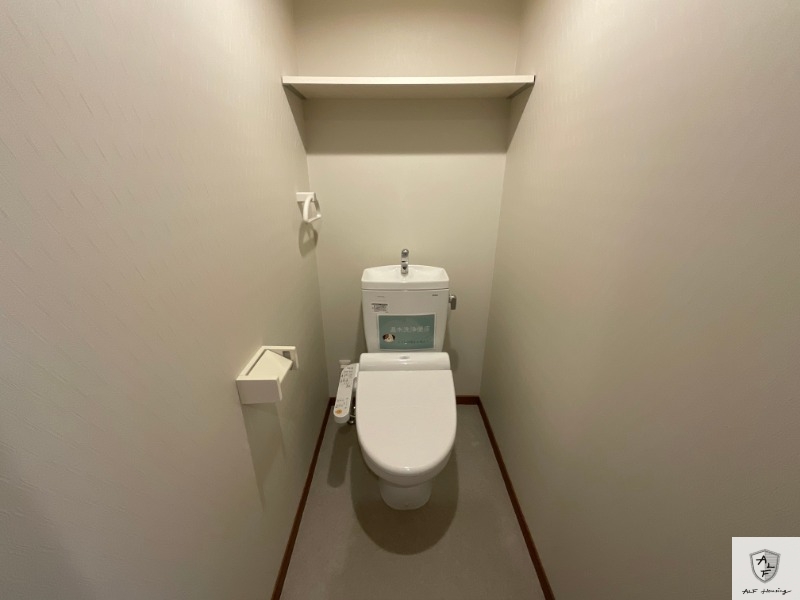 トイレ　イメージ