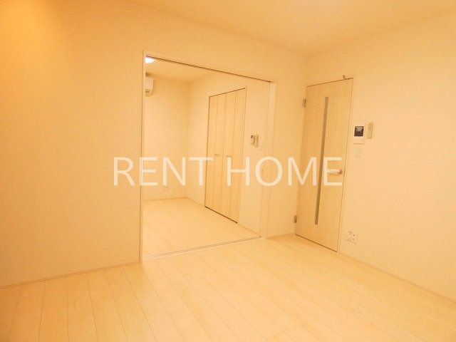 居室・リビング　別タイプのお部屋の写真です