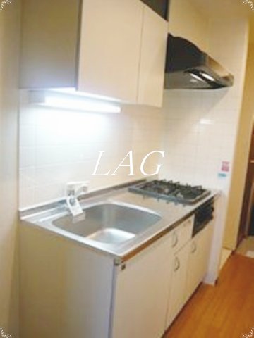 キッチン　キッチンです。