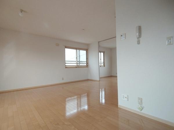 居室・リビング　広々リビング！