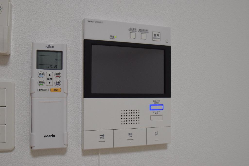 セキュリティ　カメラ付インターホン