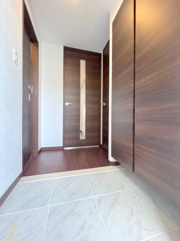 玄関　グランカーサ難波元町