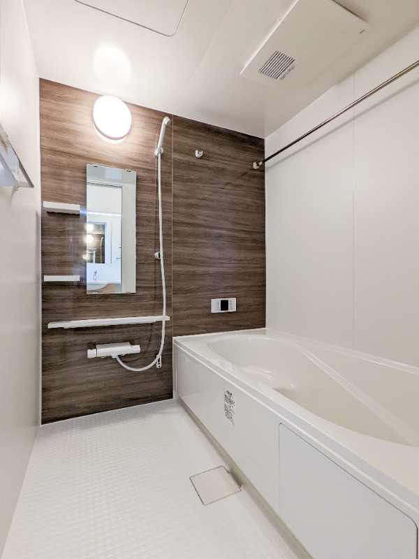 バス・シャワールーム　図面と現状に相違がある場合には現状を優先