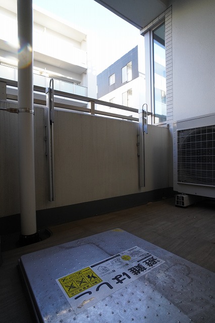 バルコニー　※別部屋の参考写真です。