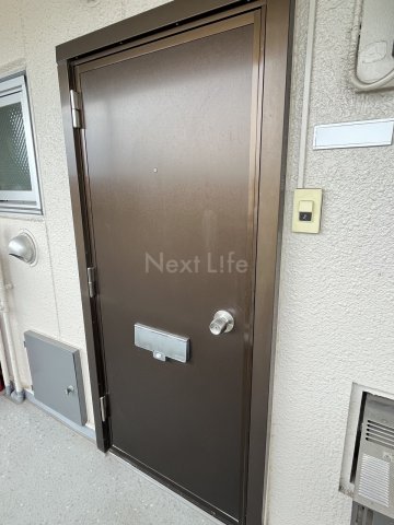 玄関　コーポ宅井