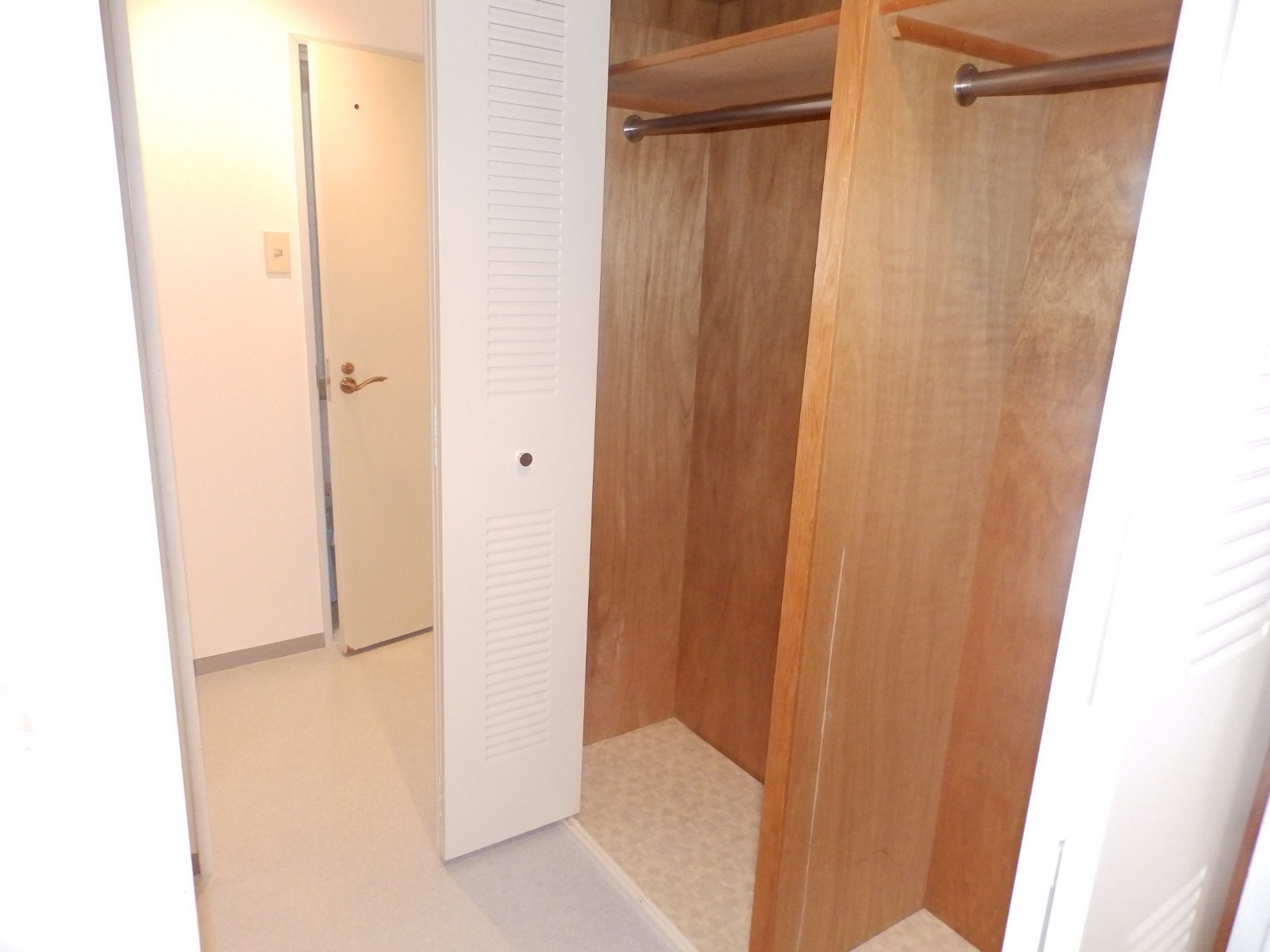 収納　クローゼット