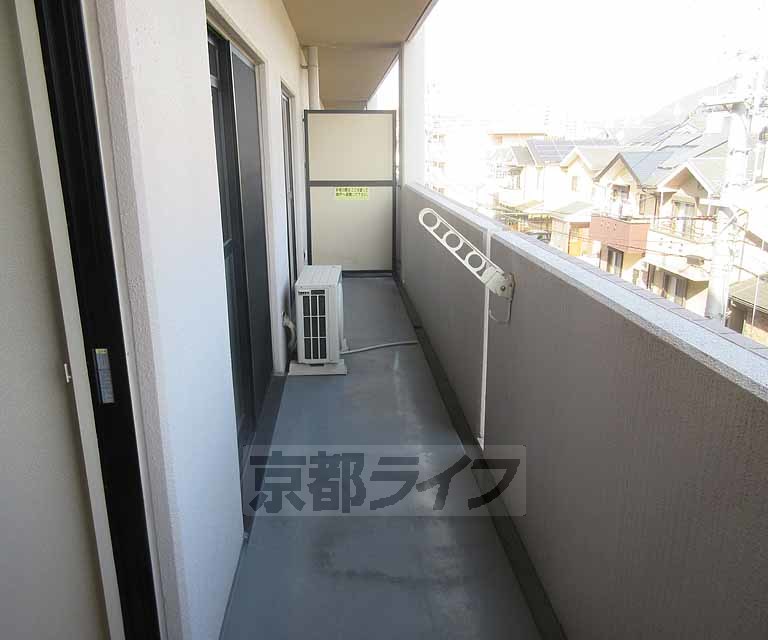 バルコニー　洗濯物たくさん干せます。