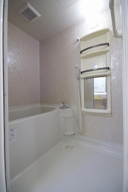 バス・シャワールーム　浴室