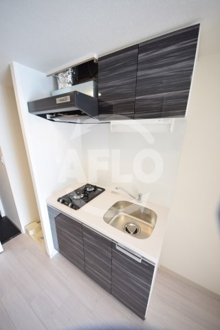 キッチン　ファステート難波WESTパーク　システムキッチン