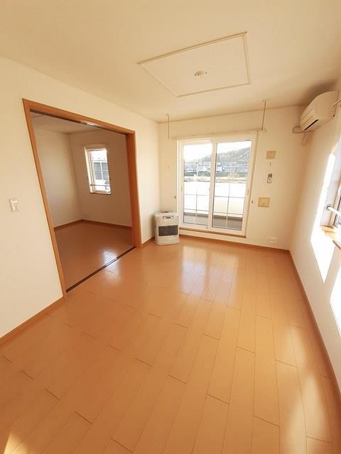 居室・リビング　リビング