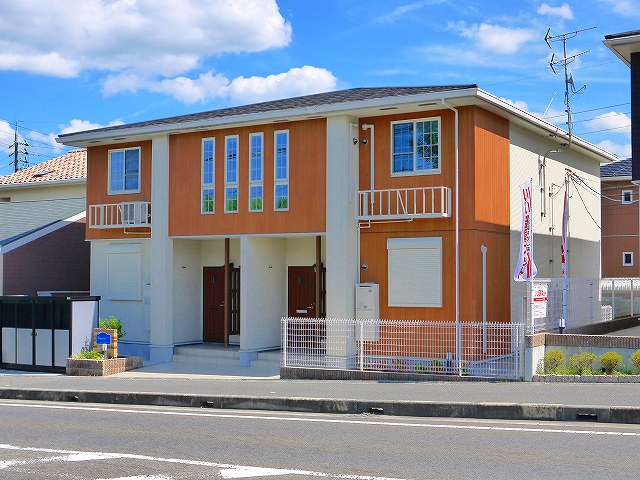 建物外観　外観は落ち着いています