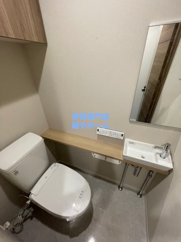 トイレ　清潔感のあるトイレです