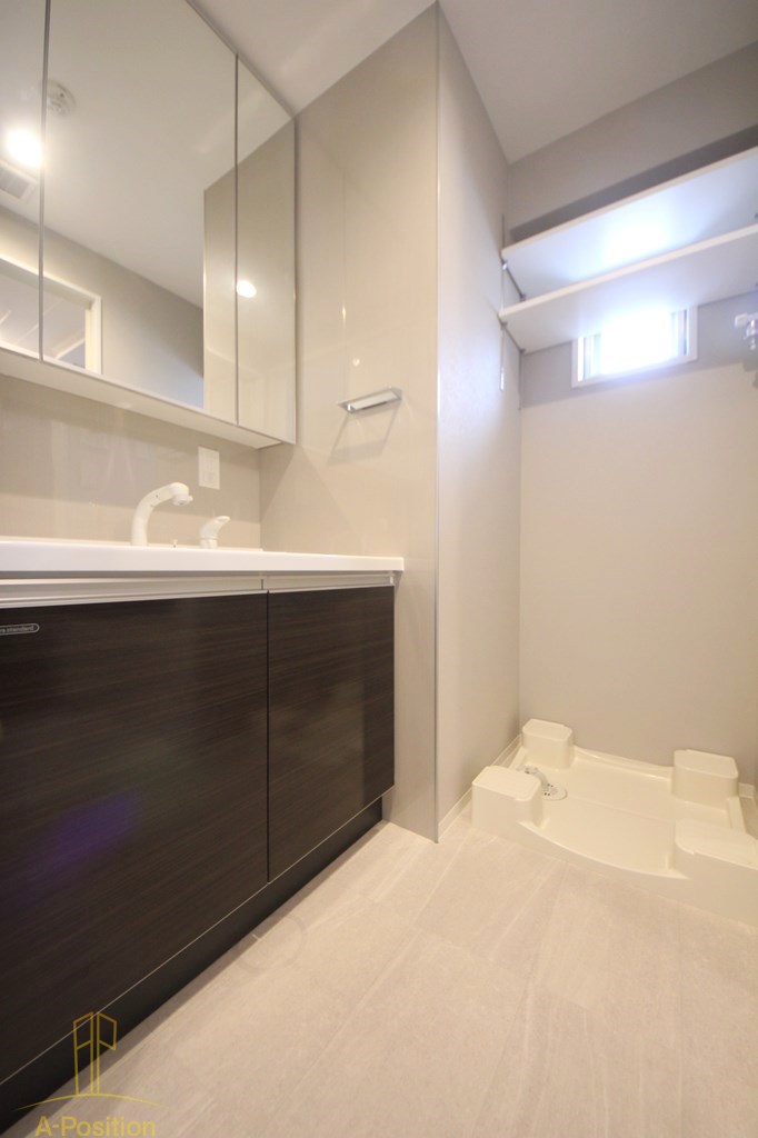 洗面設備　LaGrace天六