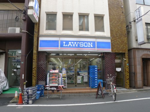 コンビニ　ローソン 駒込一丁目店（コンビニ）まで131m