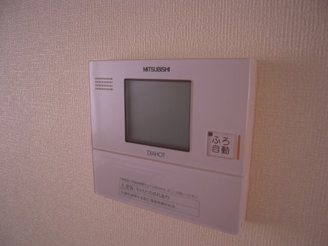 その他設備　反転した間取りの室内写真です