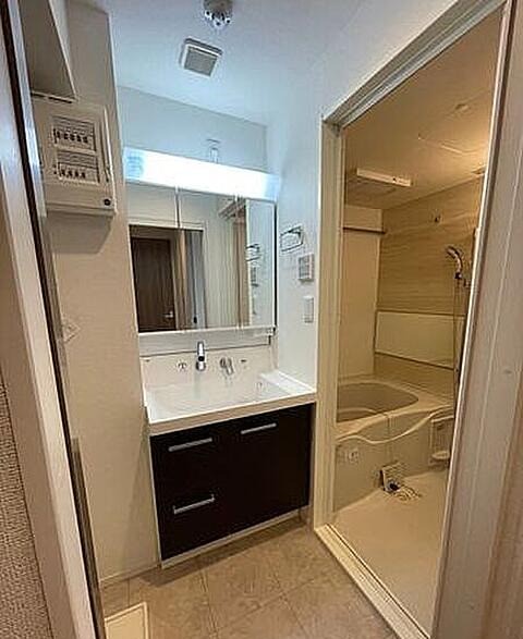 洗面設備　アーバン尾久　北区昭和町１