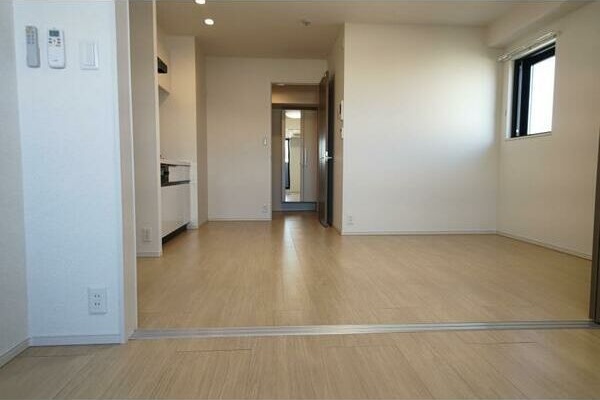 居室・リビング　アーバン尾久　北区昭和町１