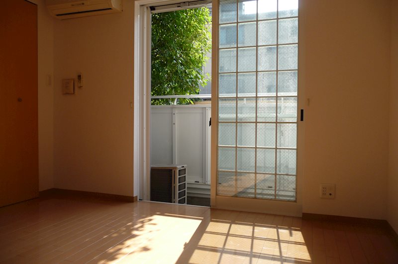 バルコニー　バルコニーがあります