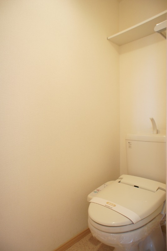 トイレ　図面と現状に相違がある場合には現状を優先