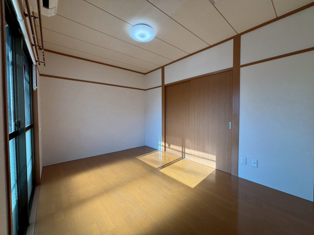 居室・リビング　★6帖洋室★