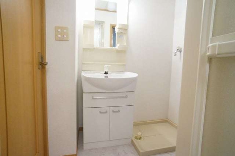 洗面設備　図面と現状に相違がある場合には現状を優先