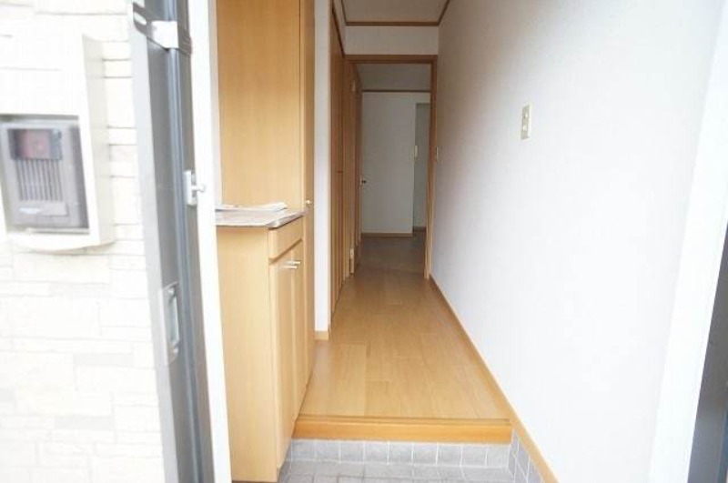 玄関　図面と現状に相違がある場合には現状を優先