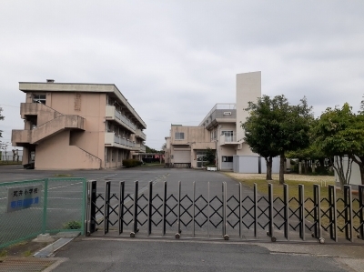 小学校　前橋市立笂井小学校（小学校）まで400m