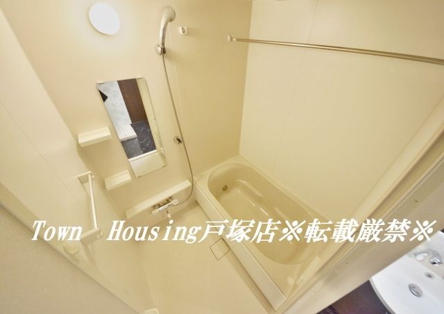 バス・シャワールーム　★同物件反転タイプ★