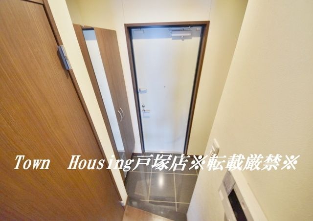 玄関　★同物件反転タイプ★