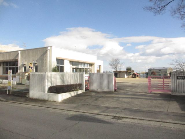 幼稚園・保育園　国府幼稚園（幼稚園・保育園）まで2100m