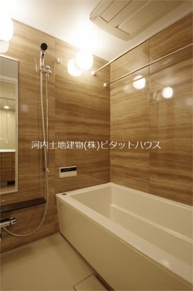 バス・シャワールーム　追い焚き・