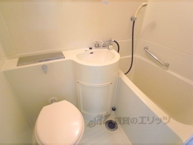 バス・シャワールーム　ユニットバス